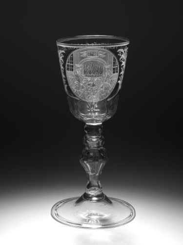 Gelegenheidsglas met een radgravure op de kelk, om mee te drinken op de Franeker studenten